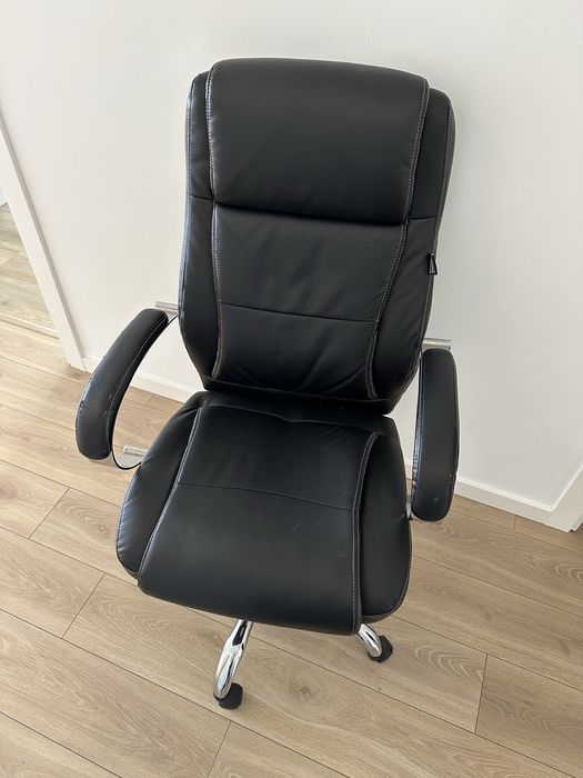 Cadeira Escritório Surfline Pele Preta