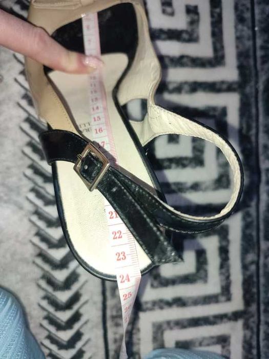 buty na obcasie rozm. 37 firmy Gino Rossi
