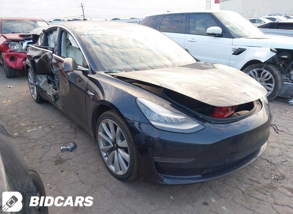 Tesla Model 3 Long Range Mid Range 2018 USA – części