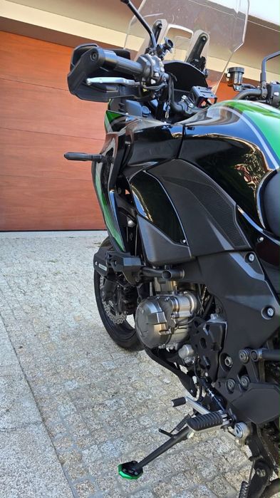 Mota Kawasaki 1000
