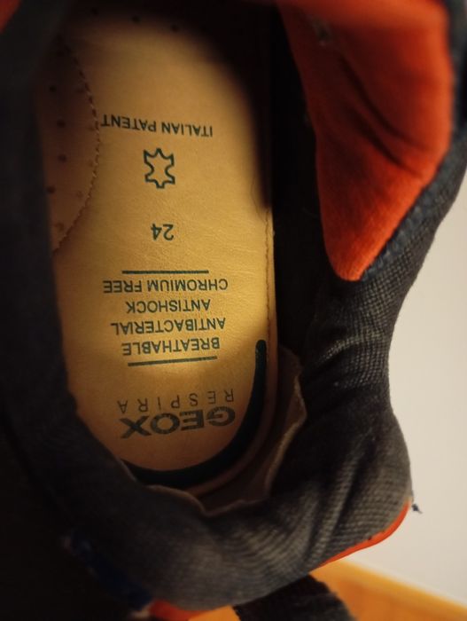 Sapatilhas Geox de velcro