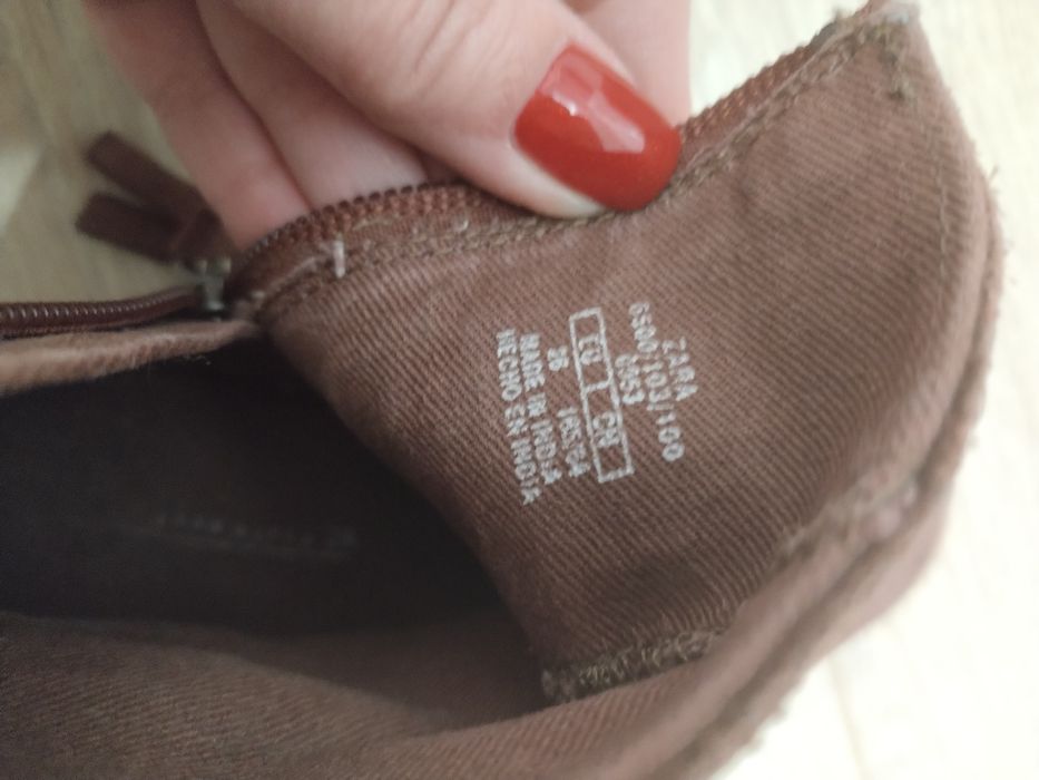 Botki z frędzlami, skóra naturalna zamszowa ZARA