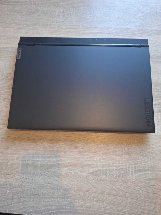 Lenovo Legion 5 17IMH05H