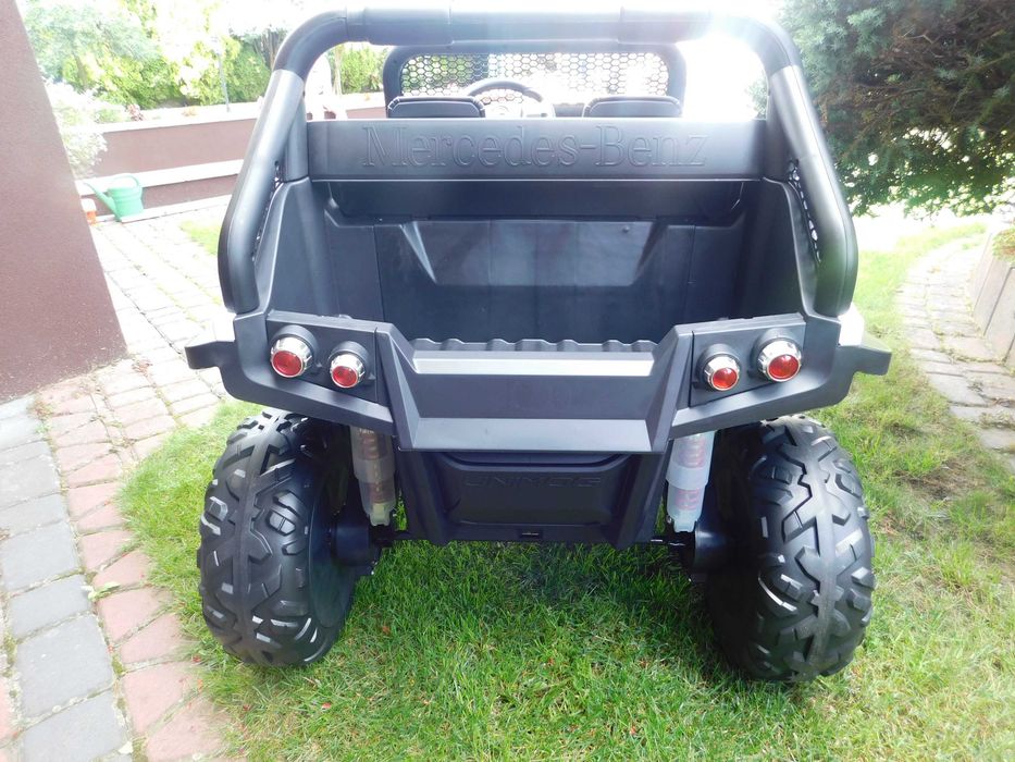 BARDZO DUŻY Samochód na Akumulator Mercedes Unimog 4x4 AUTO