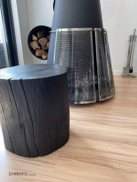 Mesa apoio / banco tronco madeira maciça Shou sugi ban