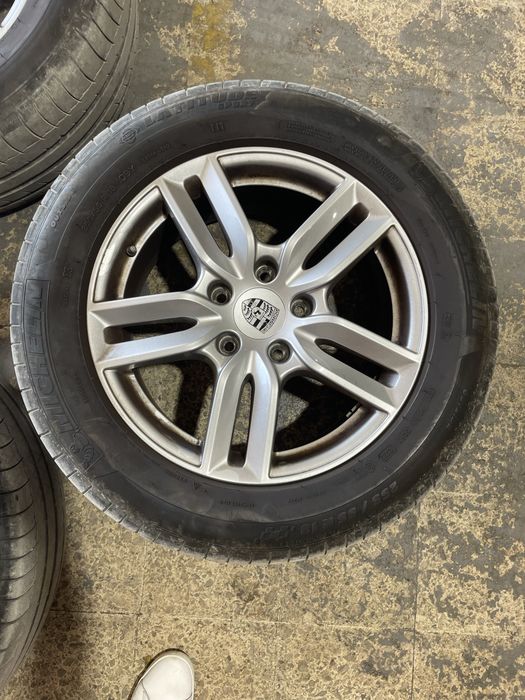 Jantes Porsche 18” 5X130 com pneus