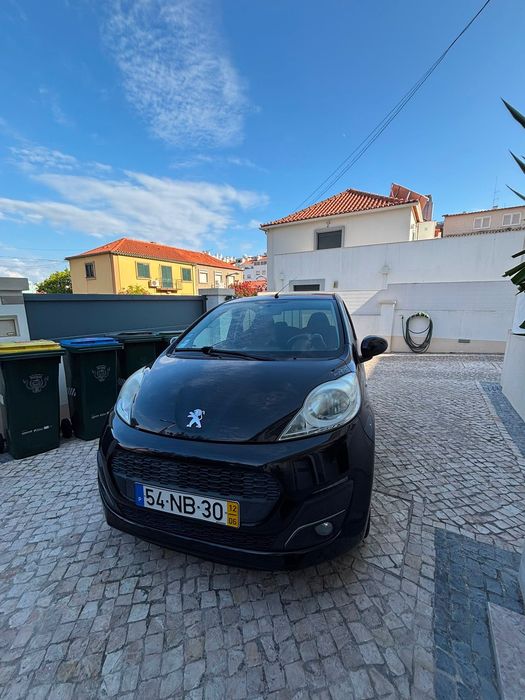 Carro Peugeot 107