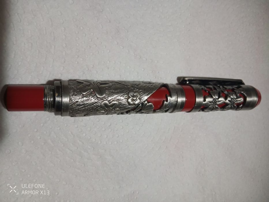 Esferográfica de tinta permanente