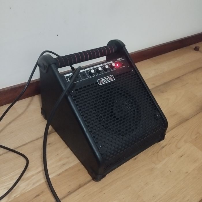 Amplificador aroma adx-20 e-drums amp