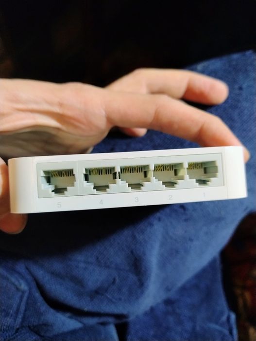 Комутатор/Свитч TP-Link TL-1005D / 5 портов