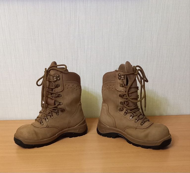 Берци черевики армійські