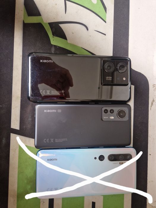 Продам смартфони  Xiaomi( 13T pro,12 )