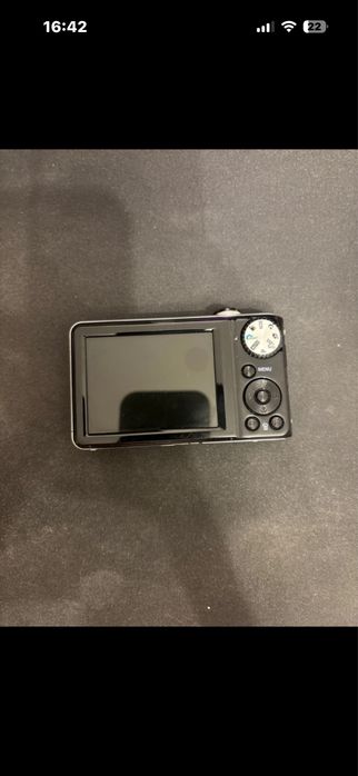 Samsung PL100 camera digital