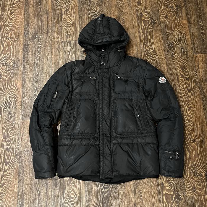 оригинальная куртка moncler