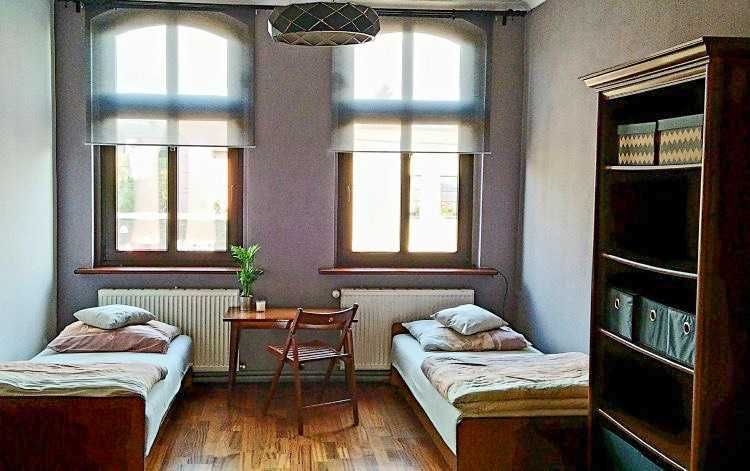 Pokoje dla pracowników | MEDIA W CENIE | F-VAT | Internet | Sprzątanie