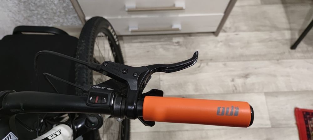 Продам велосипед Gt avalanche 3.0