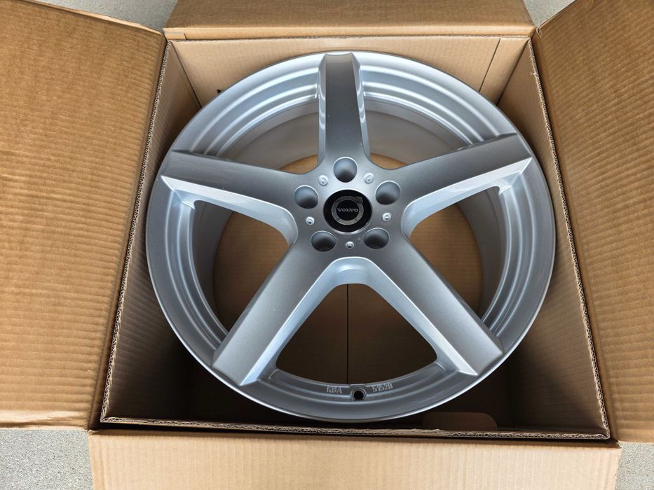 [N34] Komplet NOWE 18 Cali 5x108 Felgi aluminiowe VOLVO S60 S90 V90 XC40 XC60 XC90