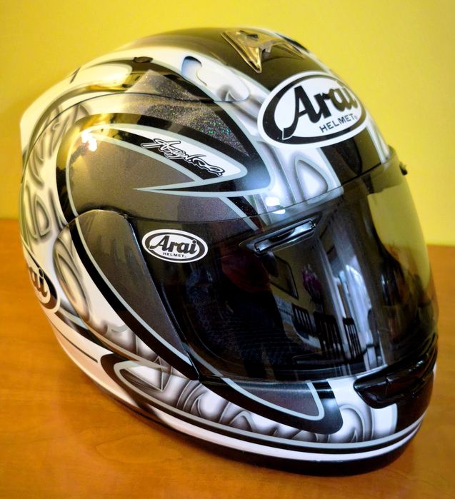 Capacete arai Sete Gibernau