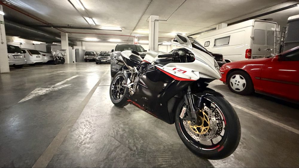 Mv agusta f4 1078.  312 RR