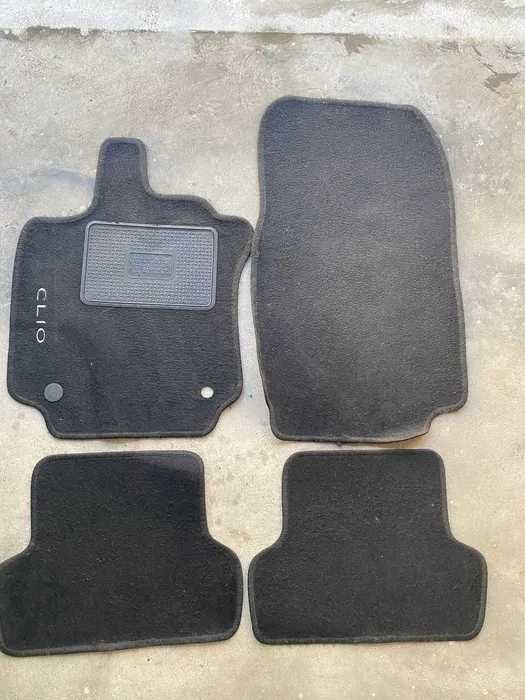 Tapetes Originais Renault Clio IV (2012-2021)