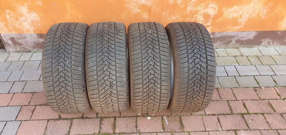 opony zimowe Dunlop winter Sport 245/40/r18