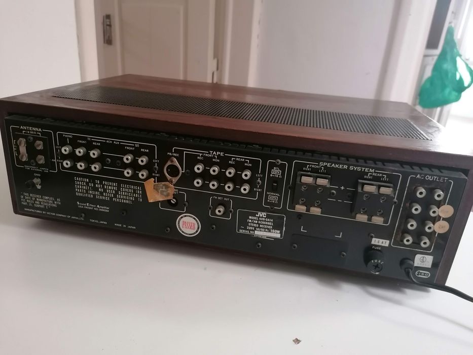 Conjunto Hi-fi Technics e JVC64584778641539121