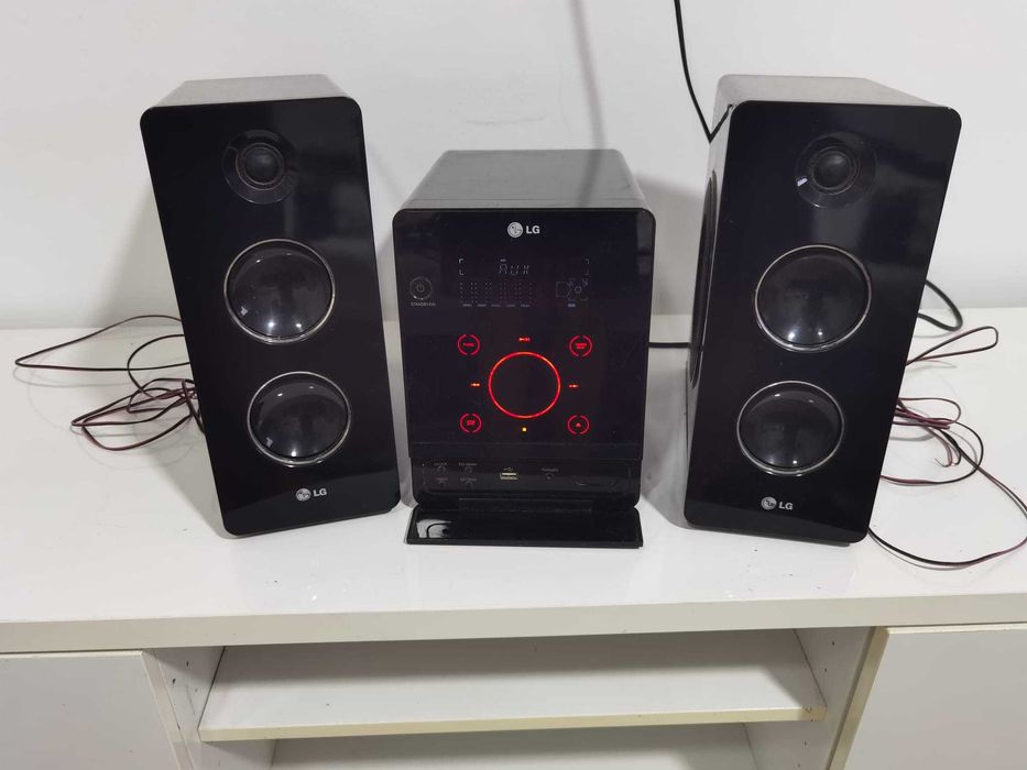 Colunas LG – Som brutal! Riscadas mas impecáveis tecnicamente