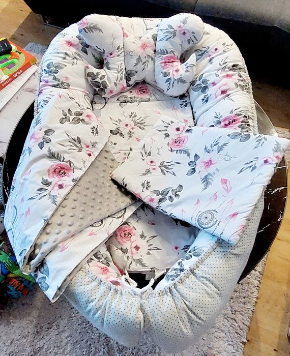 Kokon zestaw, motylek, poduszka,  kocyk/kołderka, materacyk