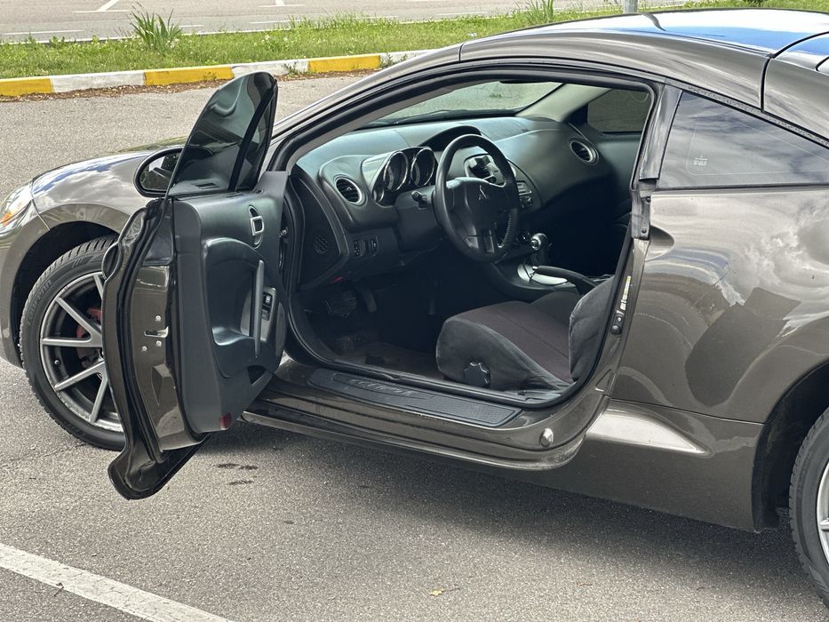 Mitsubishi Eclipse 2.4 L