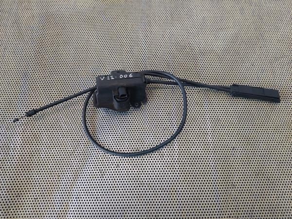 Fechadura / fecho capot MERCEDES-BENZ Classe C (W203)