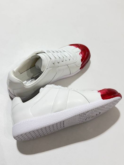 кроссовки Maison Margiela Gats Replica Red Paint White Sneakers