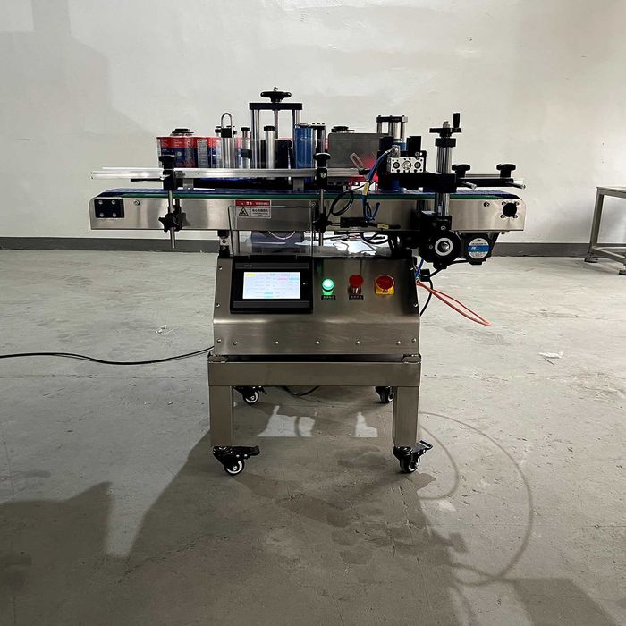 Máquina automática de rotulagem de garrafas e latas de mesa
