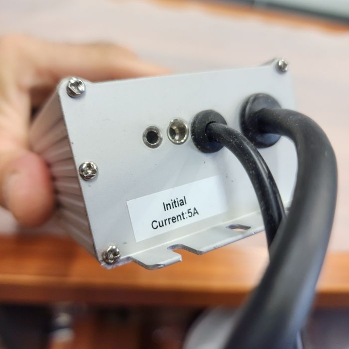 Програмований драйвер вуличного освітлення MOSO LDP-240M062