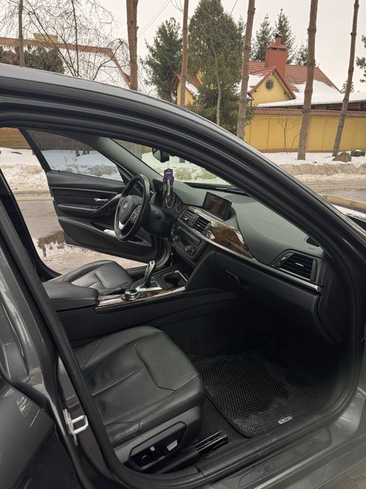 BMW 3 серії f30 328i