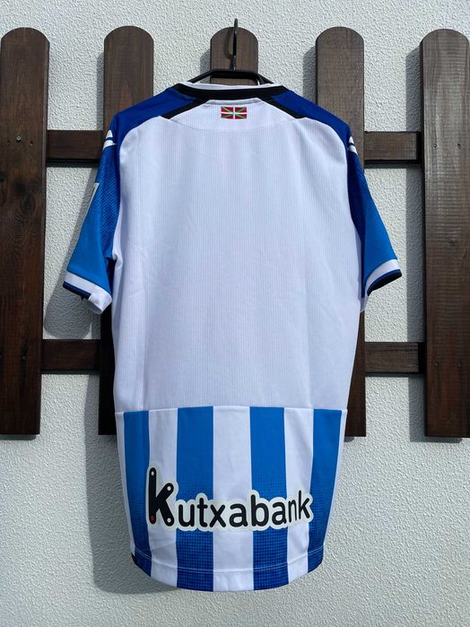 Camisola Oficial Real Sociedad 2021-22 Macron (tamanho M)
