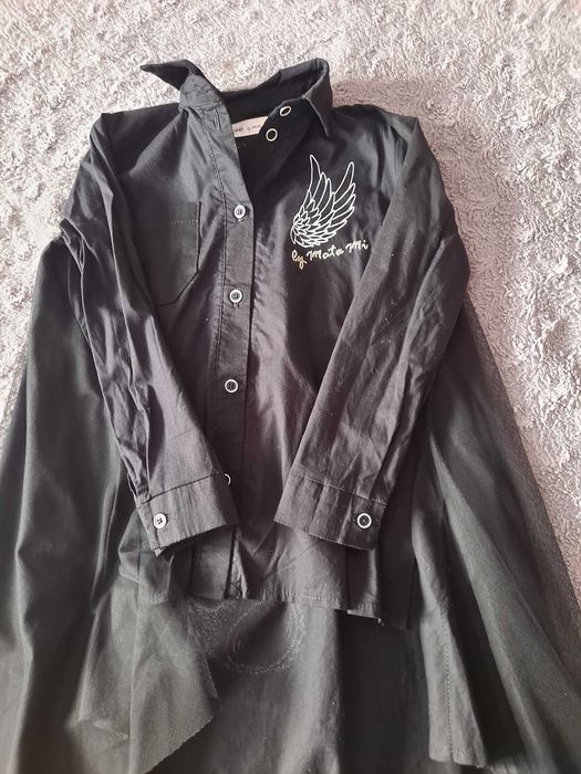 Sliczna czarna koszula dla dziewczynki