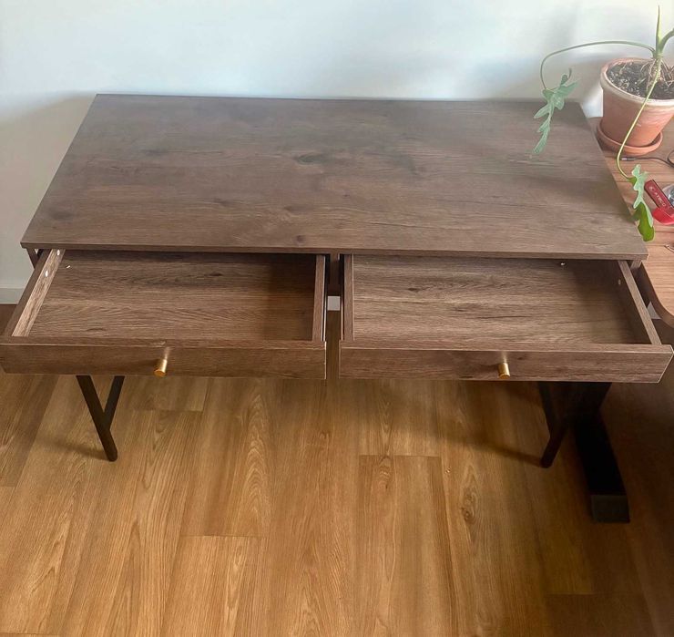 Biurko / toaletka 110x48x76,5