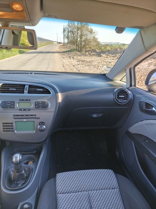 SEAT Leon — fotografia 11