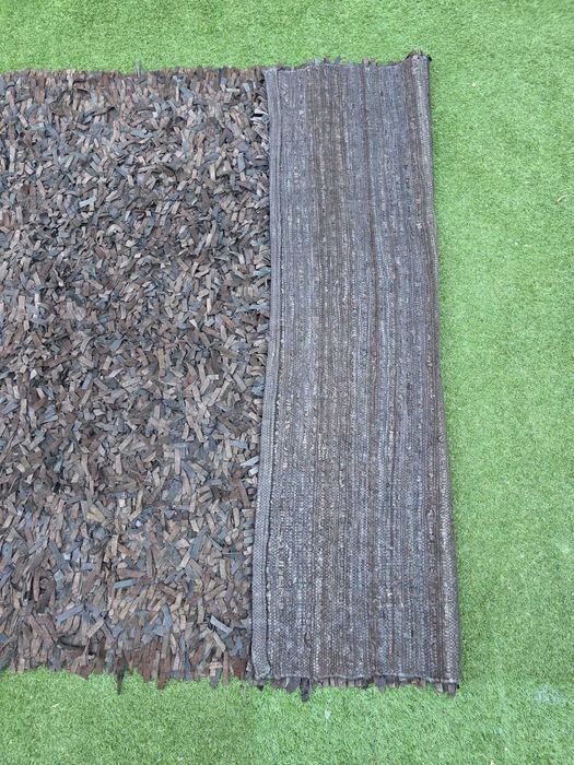 Carpetes em pele como novas desde 40 euros