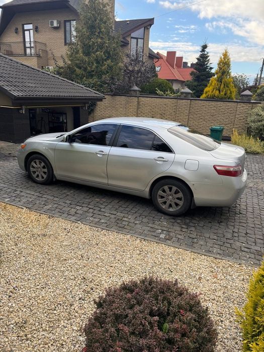 Продам Toyota Camry 40