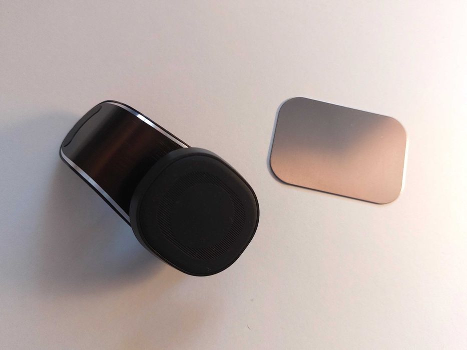 Suporte universal p/ smartphone (grelha de ventilação) - COMO NOVO!