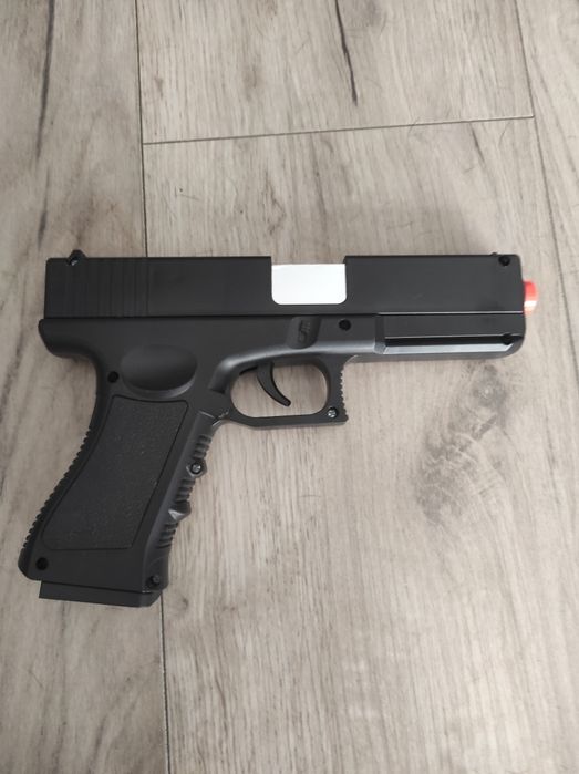 Pistolet na piankowe strzałki