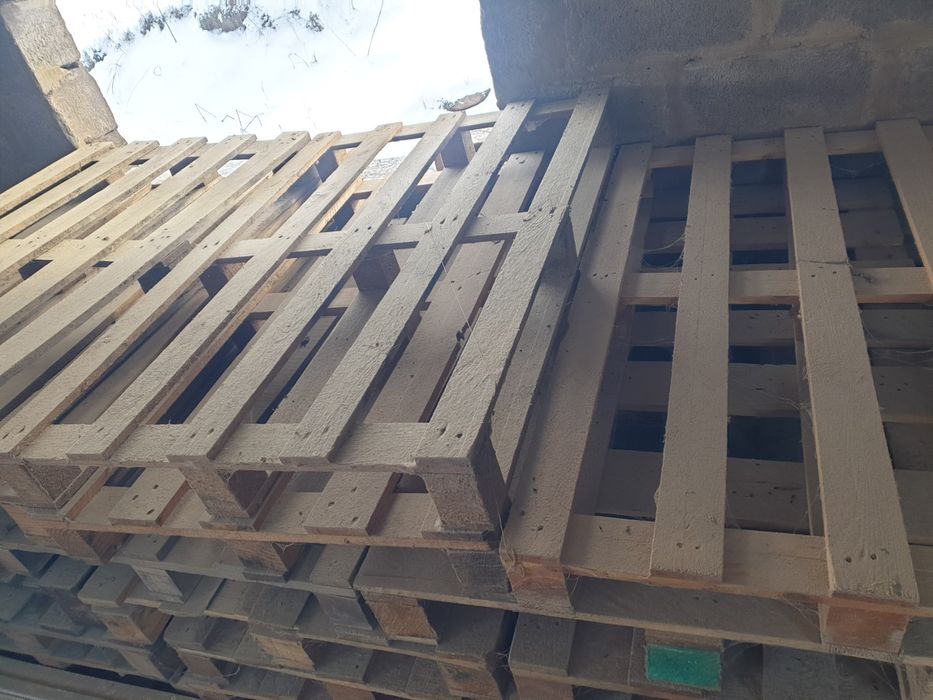 Дерев'яні піддони