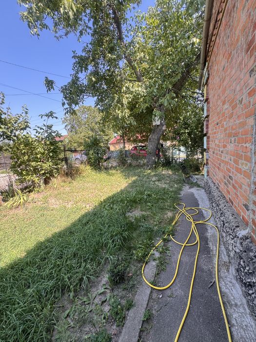 Продам будинок в р-ні Бучми