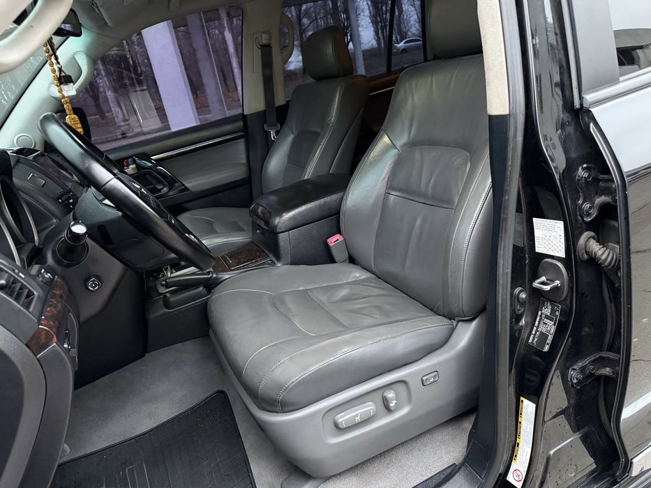 Toyota Lend Cruiser 200, 4.7 Газ/Бенз.