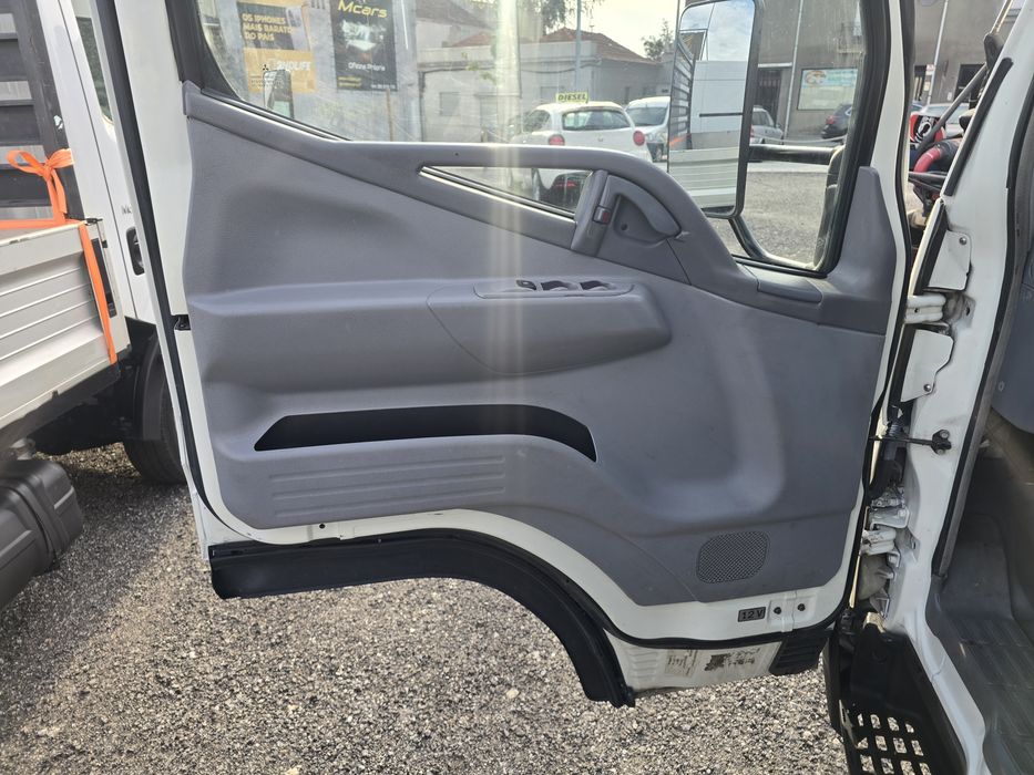 Mitsubishi Canter 3C13 tribasculante nova