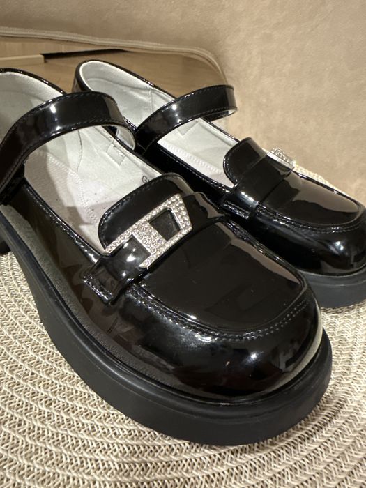 Туфельки дівочі 35 розмір