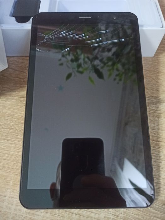 Продам Планшет на запчастини