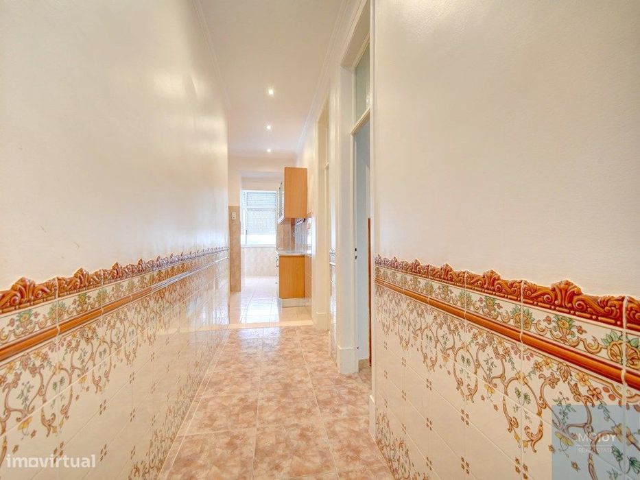 Apartamento T2 em Campolide