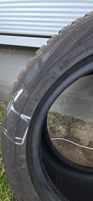 Opony zimowe Falken 225/50/17